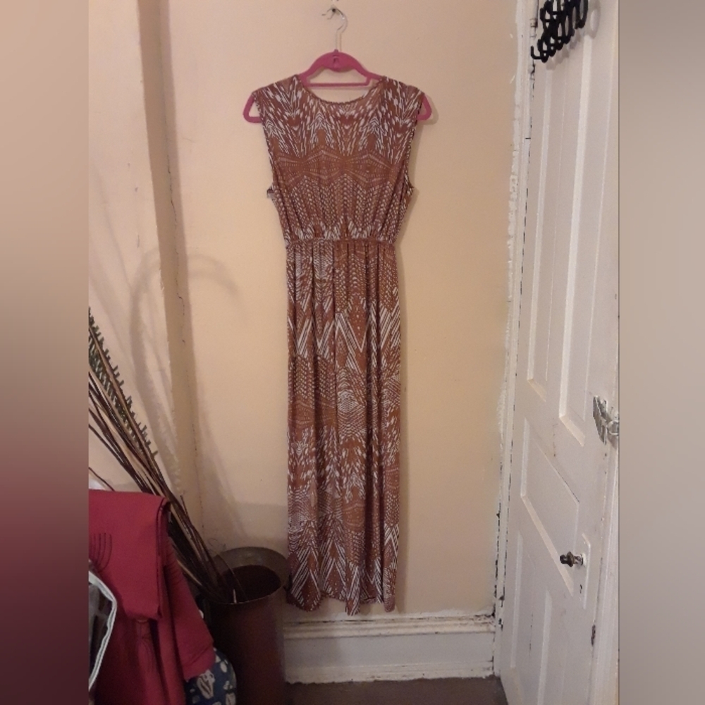 Women's No tag or size brown and beige wide Legg jumpsuit